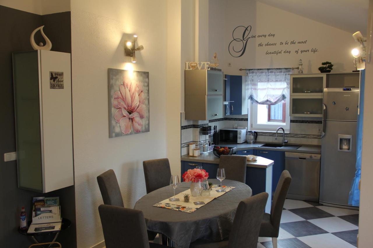 Apartman Odin Čižići Buitenkant foto