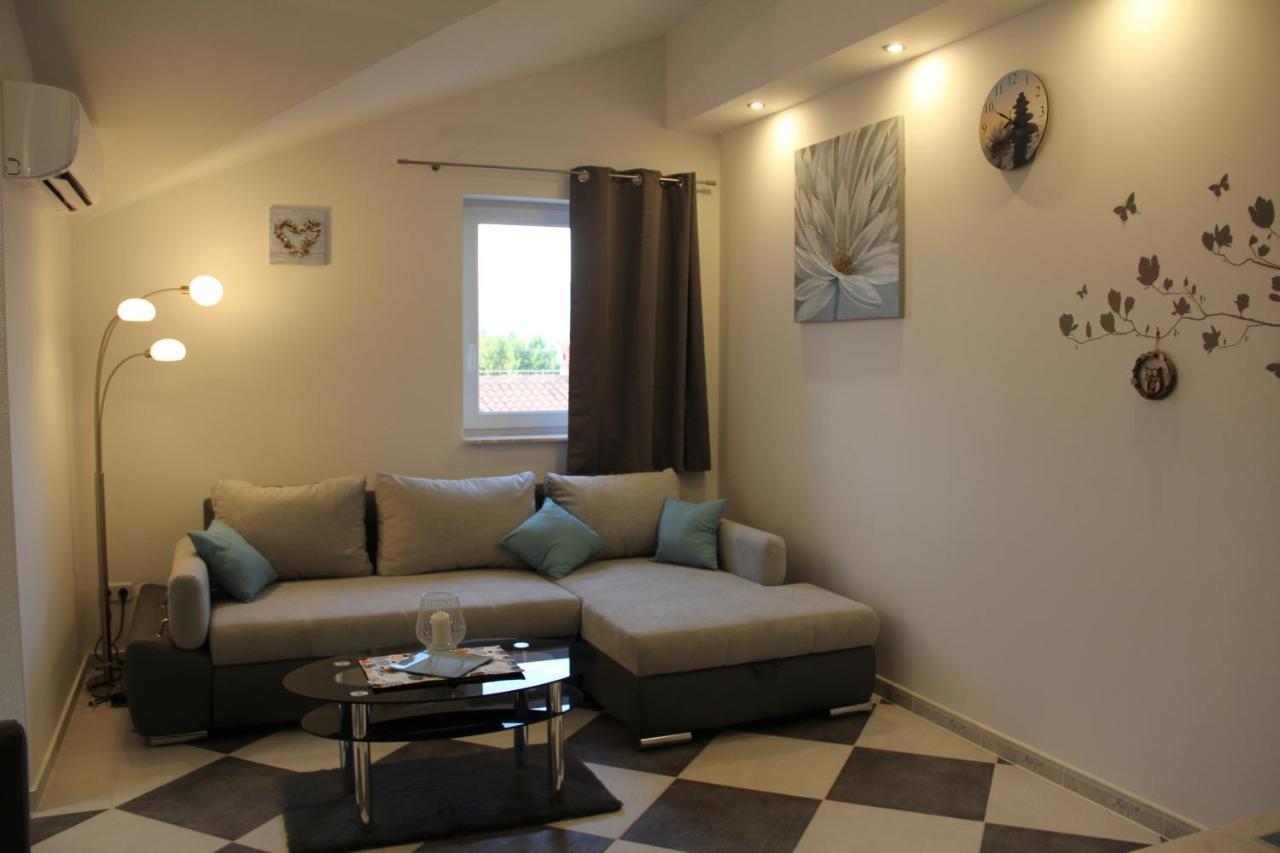 Apartman Odin Čižići Buitenkant foto
